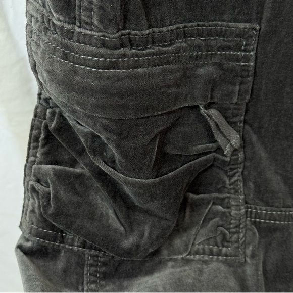 Sundance Nightfall Velvet Cargo Pants, Sz 14, Charcoal, NWOT w/ imperfections - Picture 6 of 16